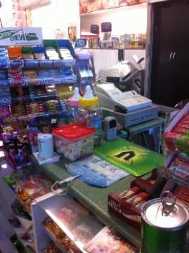 CONVENIENCE STORE - GOOD TURNOVER - CHEAP RENT - WOODPARK/MERRYLANDS WEST!