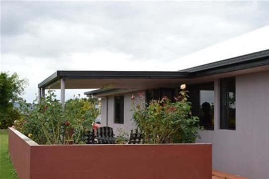 EXCEPTIONAL OPPORTUNITY FOR THIS QUALITY BUSINESS