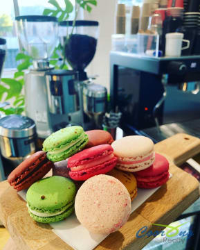 Qgebfyjvjmuzsxircfnp