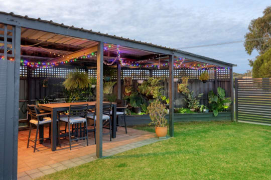 UNDER CONTRACT - Deniliquin Motel