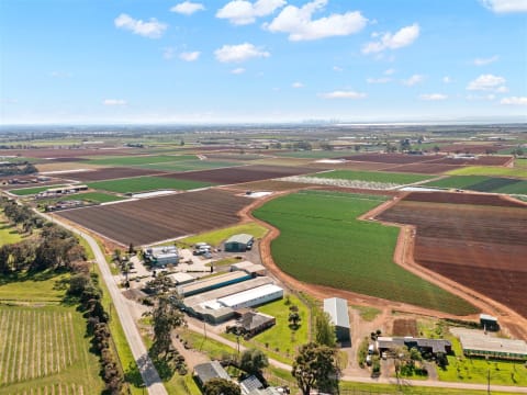 Farm & Business with $1m+ Profits - Victoria - Agriculture