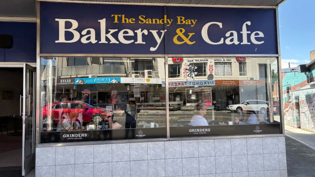 Established Sandy Bay Bakery & Café with Loyal Local Following