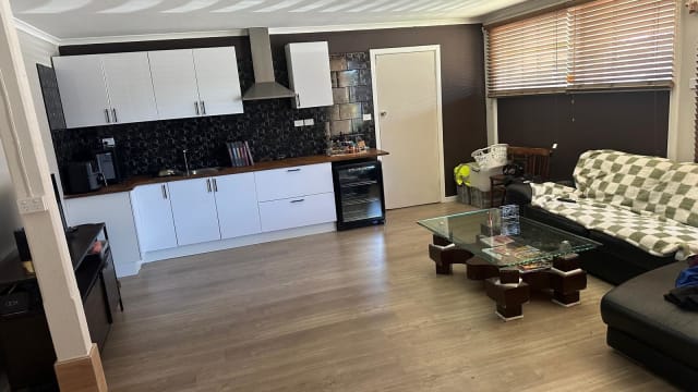 FREEHOLD GENERAL STORE, POST OFFICE & ACCOMMODATION | TOURISM HOTSPOT | AIRBNB INCOME