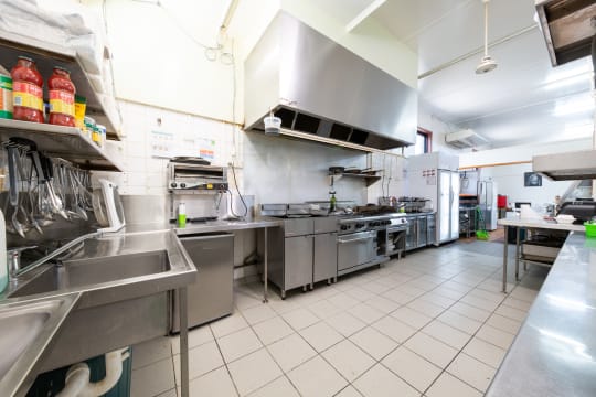 Grand Central Hotel Proserpine