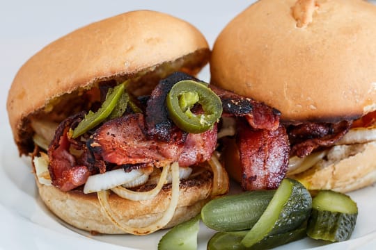Lunch Bar For Sale - Fantastic Location!