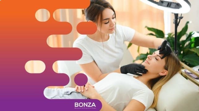 36456 Established Lash & Brow Studio - Repeat Clients & Growth Potential