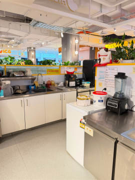 Profitable Buble Tea Shop in Prime Location &amp; Huge Growth Potential