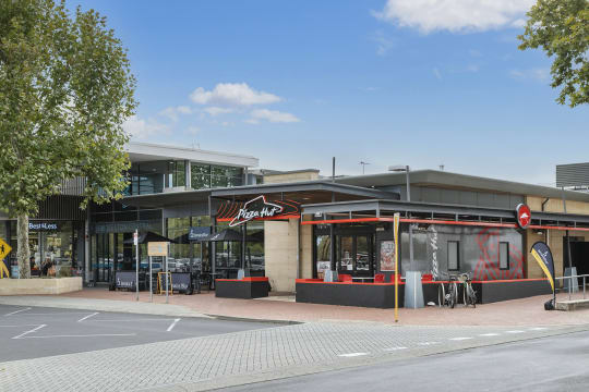 Pizza Hut Franchise Opportunity: Fully Fitted & Ready for an Owner Operator