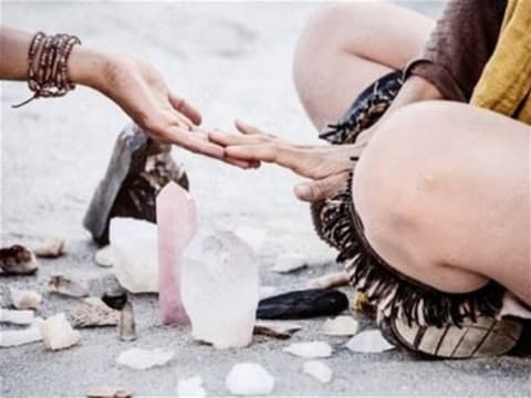 Well-established retail business specialisig in Crystals!