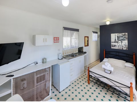 SECURE A PASSIVE INVESTMENT IN THRIVING REGIONAL ROCKHAMPTON MARKET - 1067CPI