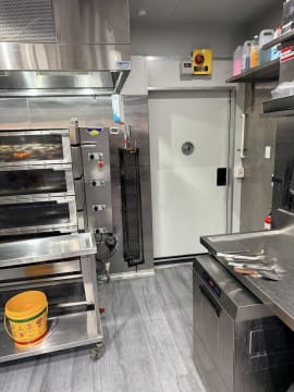 Fully Equipped Chargrill Chicken & Burger Shop | Cost Over $400K to Build | Selling From $150K