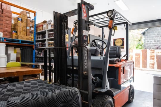 Qvj10twws6pzbknsir9i