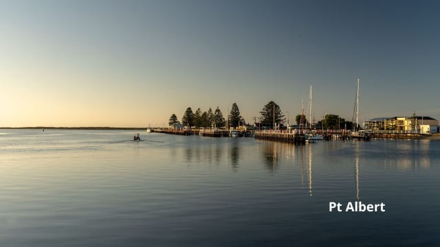 Historic Coastal Gem – Rodondo Accommodation, Port Albert