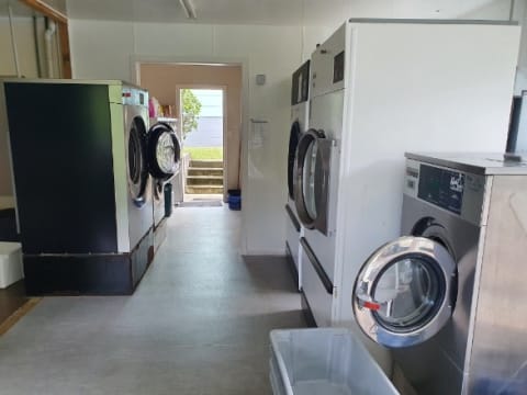 Aloha Apartments - Norfolk Island (IWF2112)