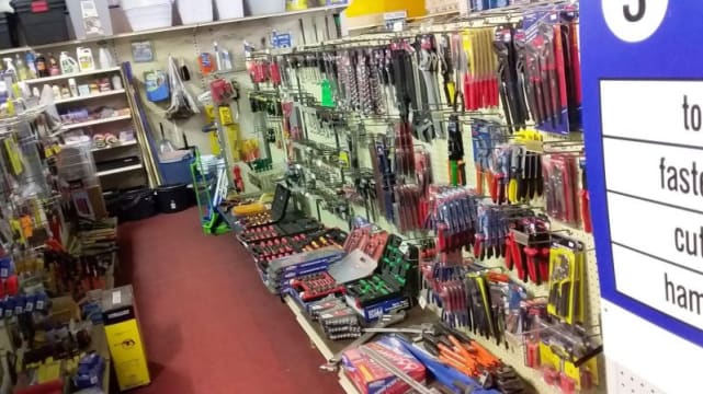 Successful, well-established Freehold Hardware store, food retail and residence