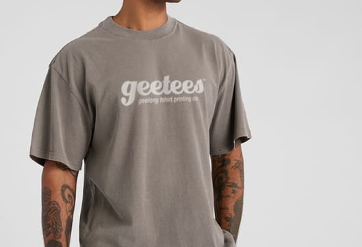 Established Embroidery & Apparel Branding, 40+ Yrs of Service (Our Ref: V2071)