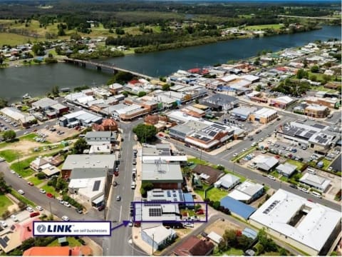 Freehold Cafe + Home - Value Buy!