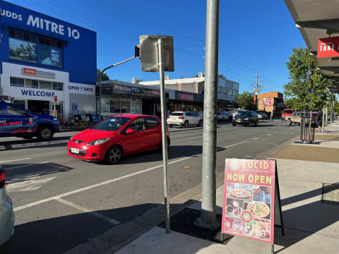 Thriving Vegetarian Restaurant with Beautiful Fit-out