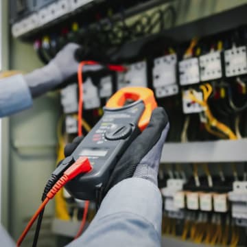 VESI High voltage training RTO. Digital delivery & repeat client demand (REF: 1563M)