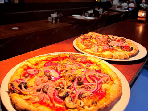 PIZZA RESTAURANT -  BALD HILLS FOR SALE  $139,000 plus SAV
