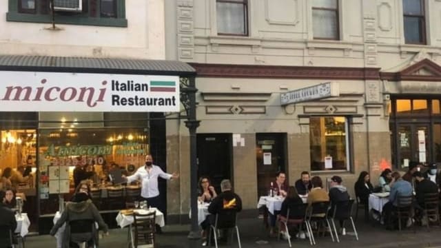 Amiconi Restaurant – West Melbourne