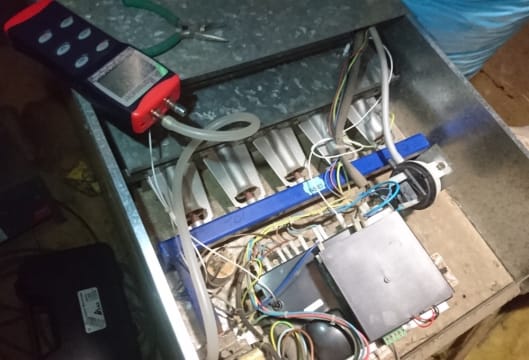 Highly regarded Heating/Cooling Maintenance Bus EST. 25+ Yrs (Our Ref: V2112)