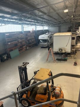 Rbb1ydwrrrwnhankb2rl