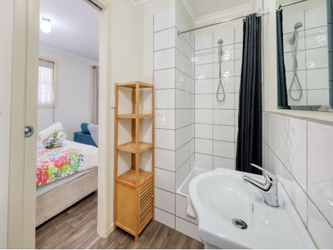 SECURE A LONG-TERM LEASEHOLD ONLY 30 MINUTES FROM ROCKHAMPTON - 1067CPL