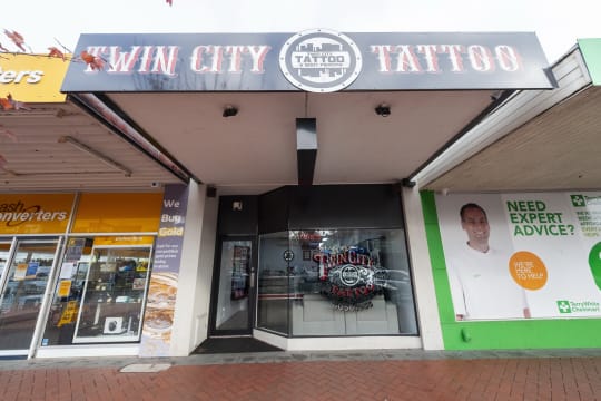 LEASEHOLD - Twin City Tattoo & Body Piercing, Wodonga VIC - 1P0522