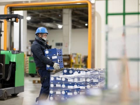 20 year Asian Frozen Food Manufacturing - Owner Retiring