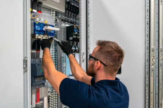Industrial Electrical & Water Infrastructure Services Business  SE QLD Profit $1.2m