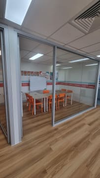 Join the World’s Fastest-Growing Tutoring Franchise in Chermside!