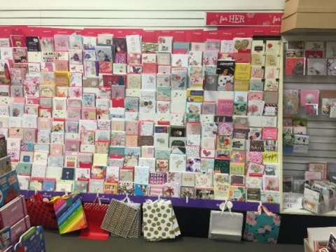 Hampton Newsagency (RDT410)