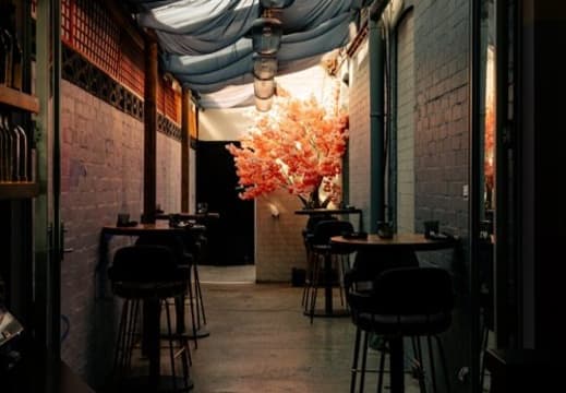 POPULAR RESTAURANT - BRIGHTON