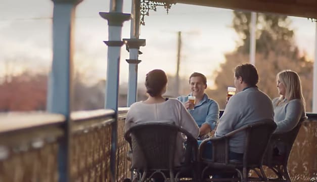 LANDMARK COUNTRY HOTEL / CAFE / RESTAURANT & ACCOMODATION.