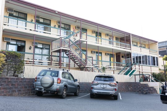 CENTRAL QLD COASTAL FREEHOLD MOTEL - 2917MF