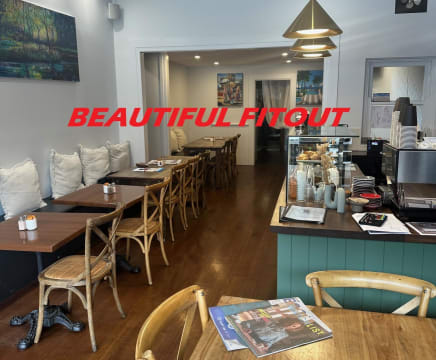 Beautiful Cafe/Restaurant that has it all.