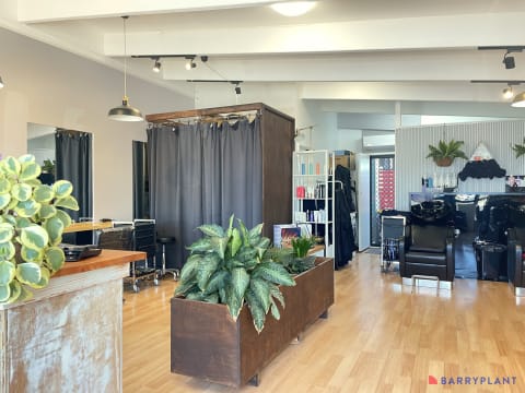 Vibrant Hair Salon in heart of Cowes