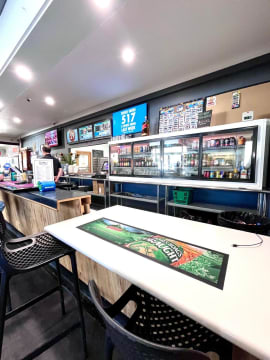Bottle Shop and Tavern $75,000 wiwo Easy Operation, Main Rd Frontage, Highly Profitable