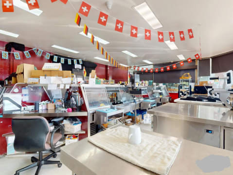 "Walk In, Walk Out" Family Owned Delicences Retail & Manufacture