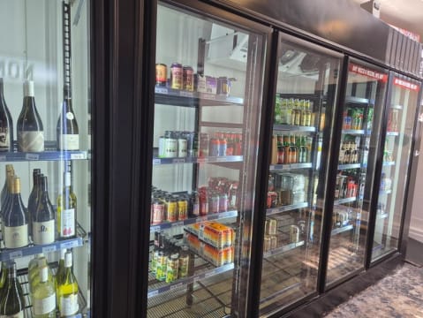Coastal Wine Bar & Liquor Store Opportunity  Bayside Melbourne