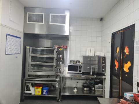 Ogalo Portuguese Chicken in a Prime Food Court Location - Darwin, NT