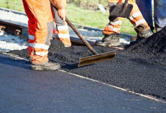 Asphalt Business Revenue c.$2.0m p.a. average PEBITDA $450k+ (Our Ref: D1999)