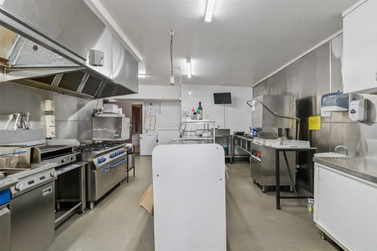 Successful, long-standing (40+ years in business) cafe for sale