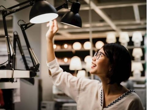 Retail&OnlineLightingandFanStoreUrgentSale