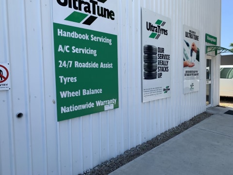 Automotive Service Centre