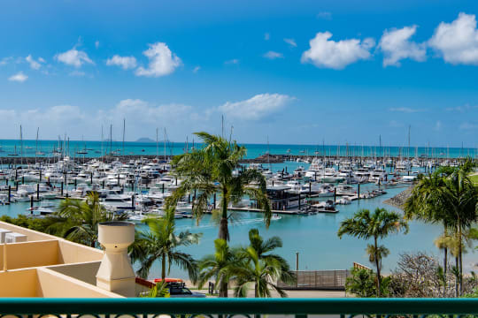 Waterfront Holiday Management Rights in Airlie Beach - ID 9201