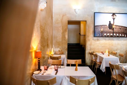 ​CAFÉ + BAR DI STASIO - ST KILDA