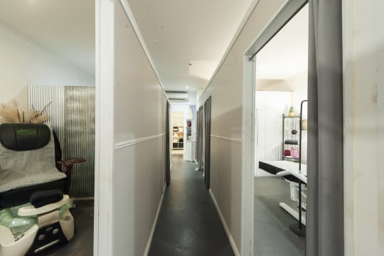 LEASEHOLD - Tocumwal Skin and Body, NSW - 1P0519