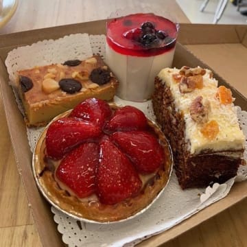 UNDER OFFER - Best Cafe in Town